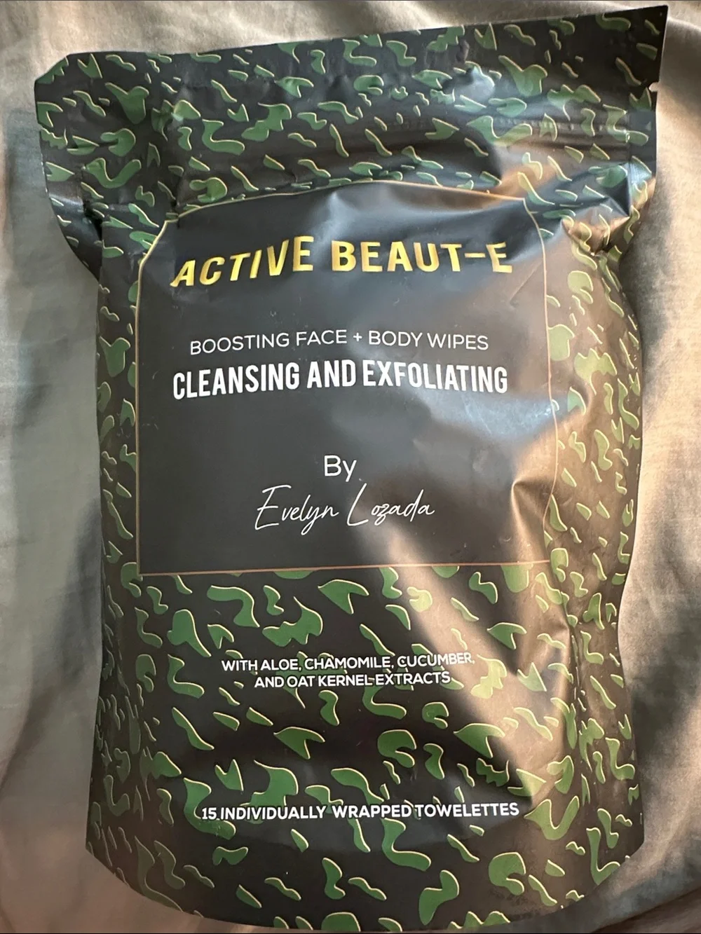Active Beaut-e Cleansing & Exfoliating Face + Body Wipes by Evelyn Lozada